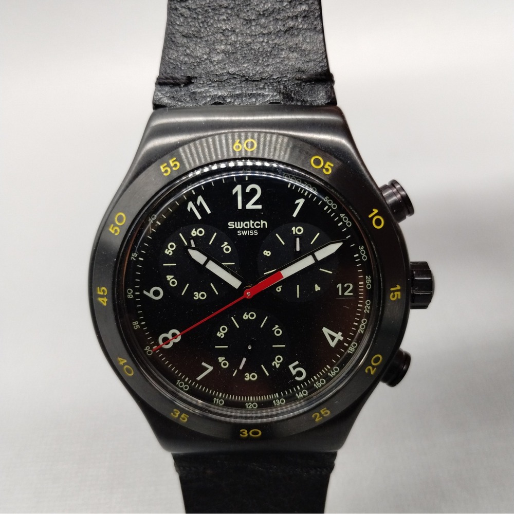 Swatch Core Vidi Black Leather Chronograph Watch 43mm YVB410‎